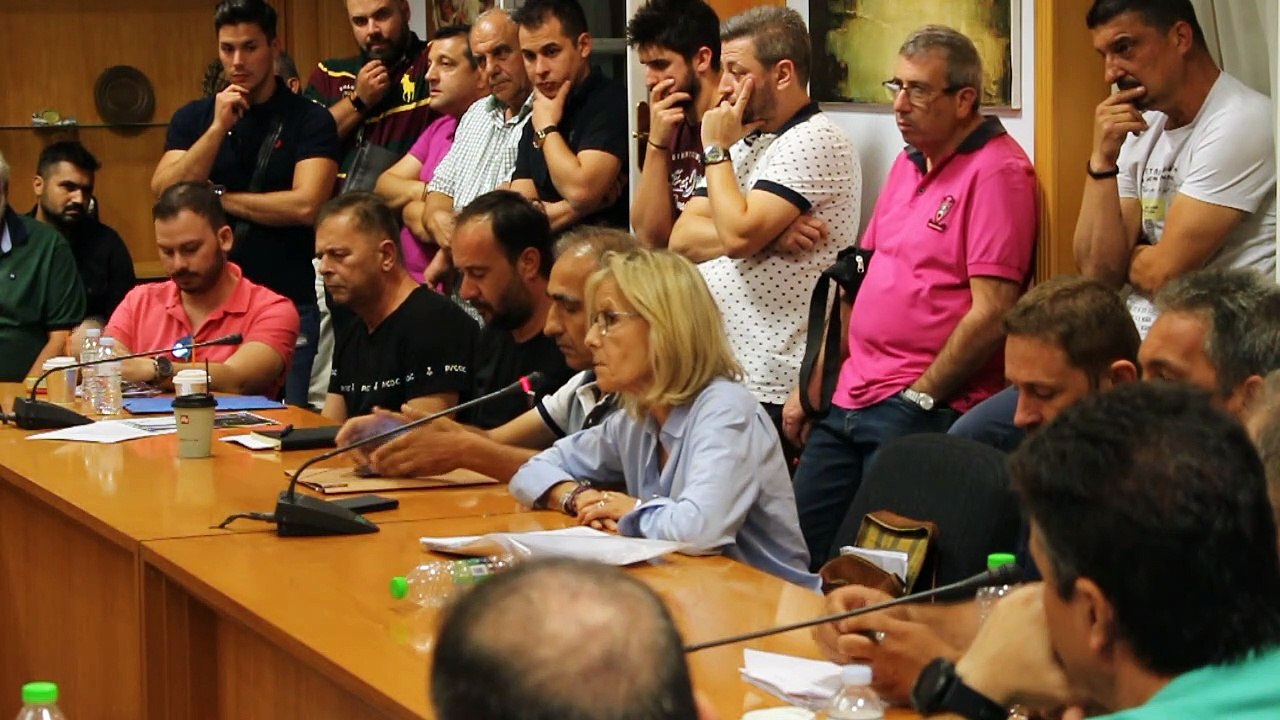 Δοκιμάστηκε το κλίμα συναίνεσης στο ΔΣ Λεβαδέων. Αποχώρησε μείζονα μειοψηφία