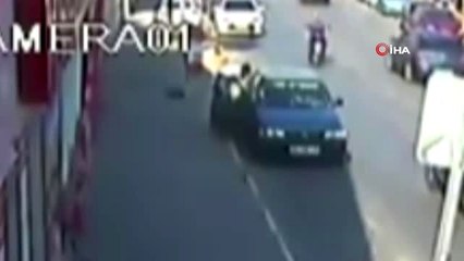 Telefon dolandırıcısı paraları almak için gitti, cadde ortasında böyle etkisiz hale getirildi