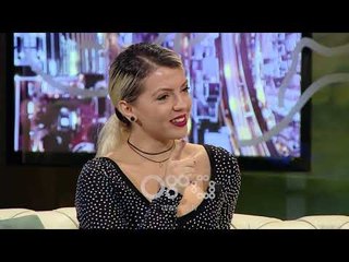 Ditë e Re/ E ftuar Klaudia Duro: Sa rrezikshmëri ka të bësh akrobaci me zjarrin?