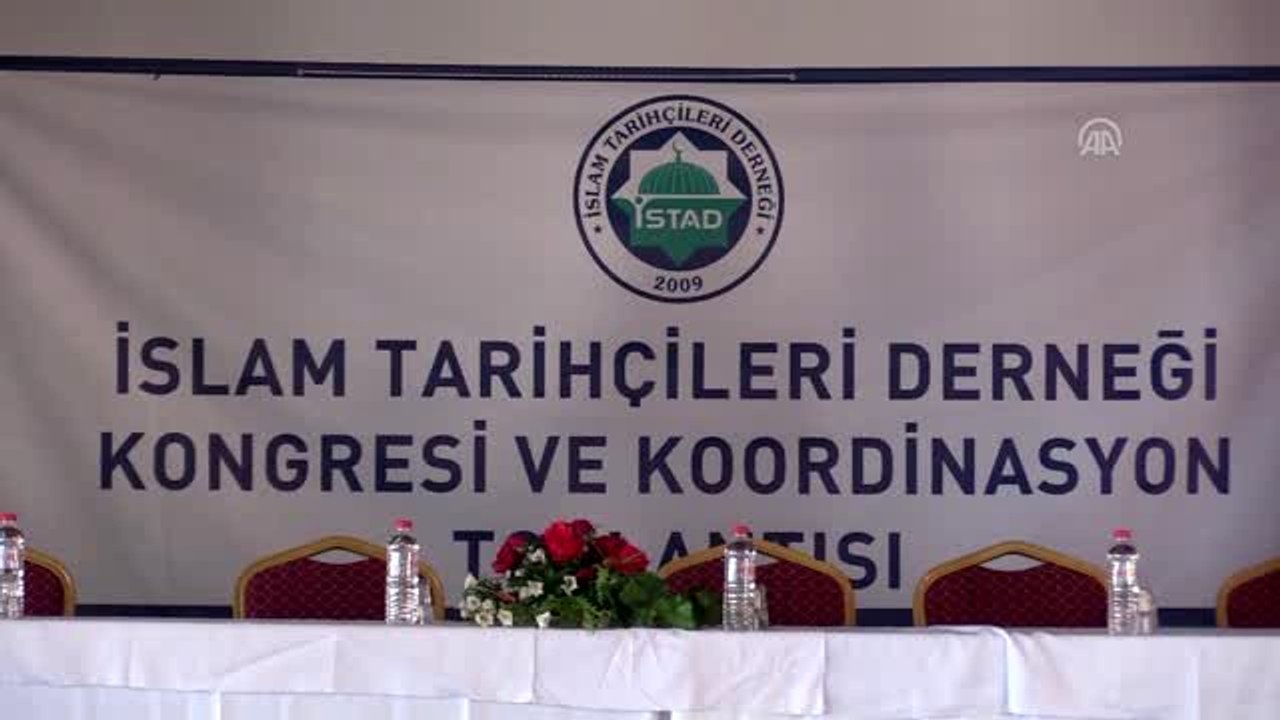"İslam tarihi en iyi Kur'an merkeze alınarak öğrenilir"
