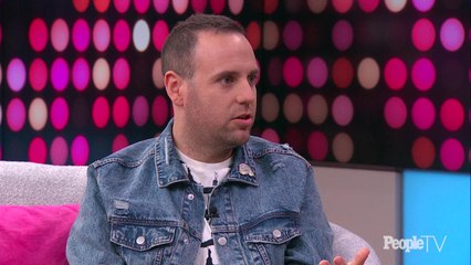 Mila Kunis Steps Out with New Blonde and Turquoise Locks as Ashton Kutcher Says 'Life Is Good'