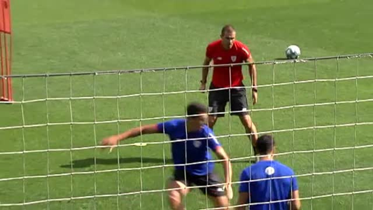 El Athletic prepara su partido contra el Valencia