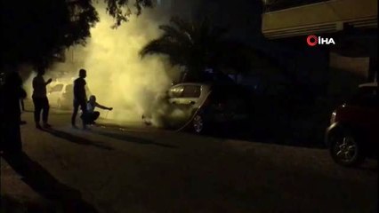 Gece yarısı otomobile benzin döküp kundakladılar