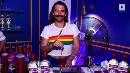 Jonathan Van Ness Endorses Elizabeth Warren for President