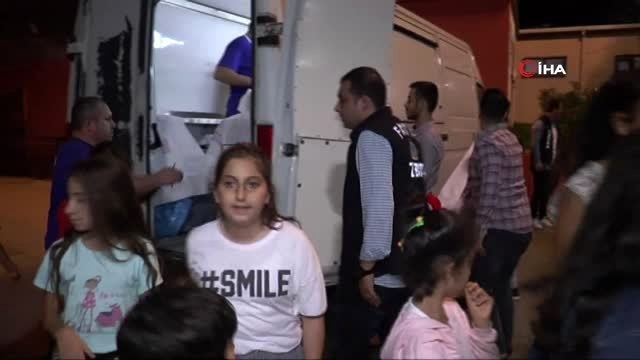 Fatih Belediyesi'nden 15 bin vatandaşa sıcak çorba ve su ikramı