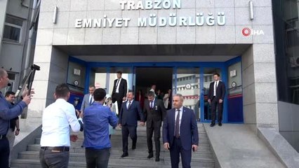 Emniyet Müdürü Çevik, yeni görevine atma türkü ile uğurlandı