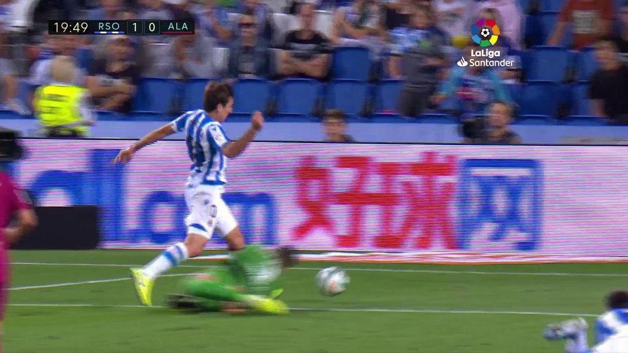 Real Sociedad v Alaves