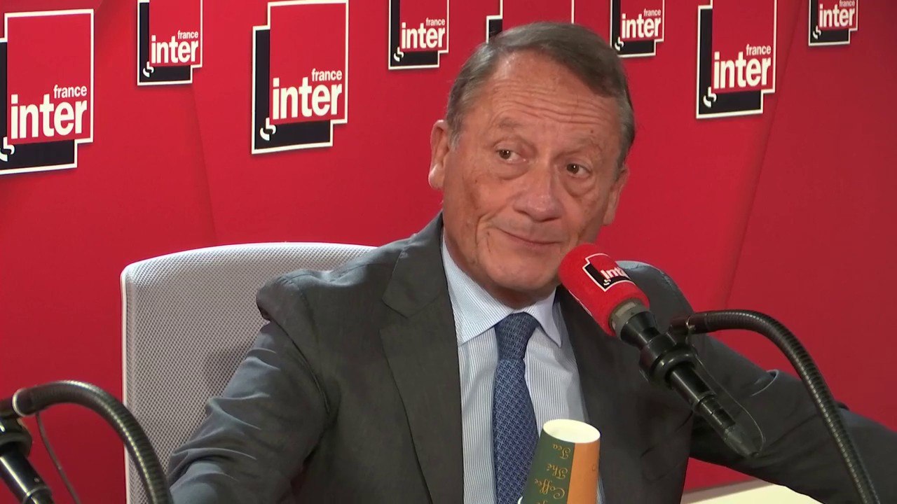 Jean-Luc Barré, historien : “Un jour, Jacques Chirac m’a dit qu’il n’était pas de droite. Il était aussi à droite que Mitterrand était à gauche”.