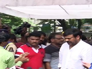 Chiranjeevi Gets Emotional About Venu Madhav(Telugu)