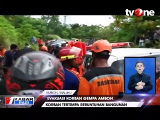 Tim SAR Evakuasi Korban Gempa Ambon