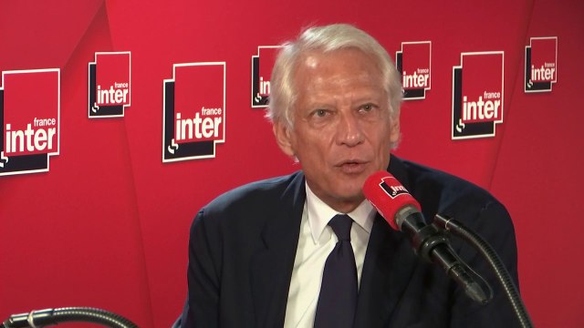 Dominique de Villepin : Jacques Chirac se réveillait le matin avec un appétit formidable et une envie d’aller vers les Français. La politique n’était pas uniquement un combat. Il aimait cette vie là