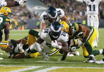 NFL : Les Eagles font tomber les Packers