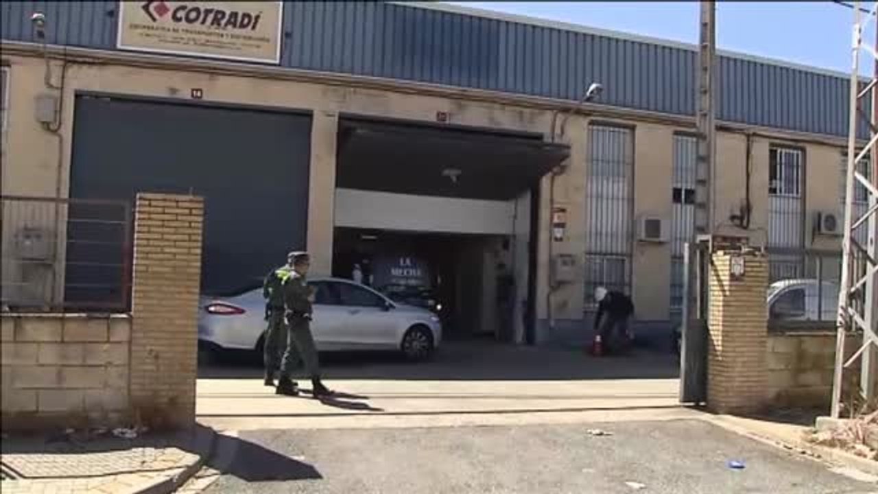 Primera noche de prisión para el gerente de Magrudis y su hijo