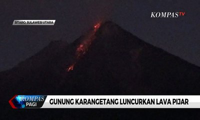 Gunung Karangetang Luncurkan Lava Pijar