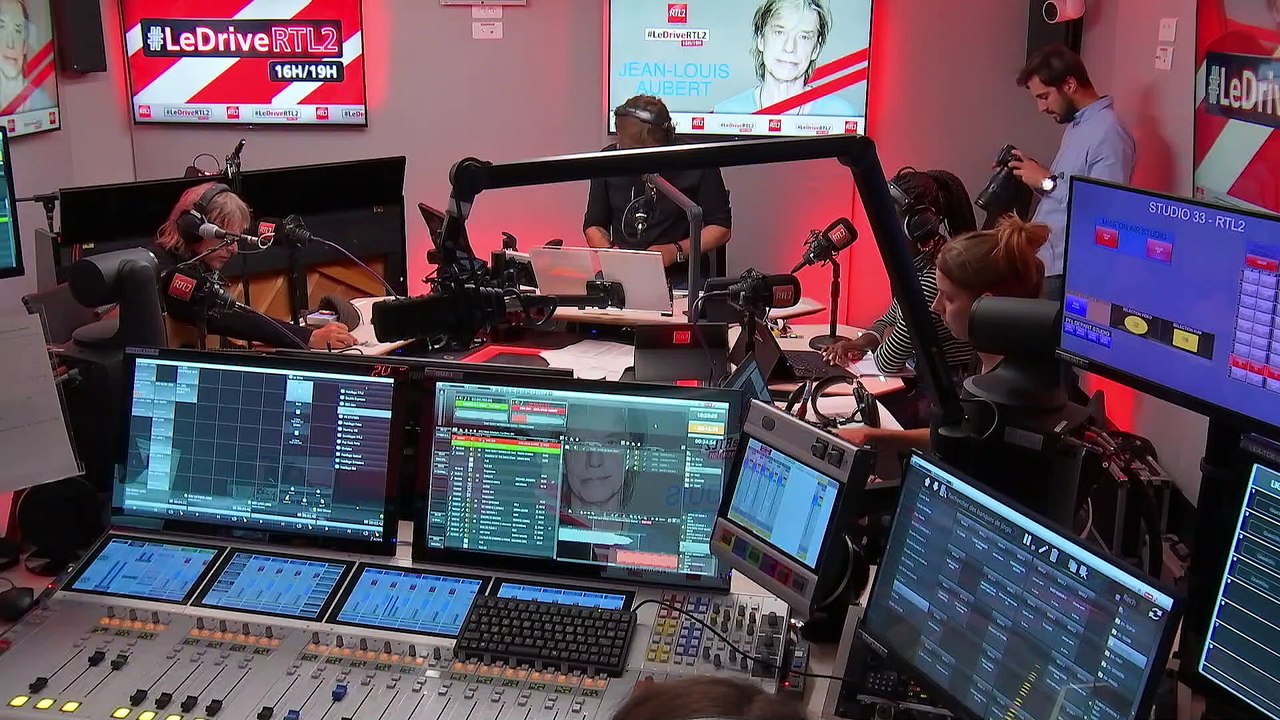 Jean-Louis Aubert en live et en   interview dans #LeDriveRTL2