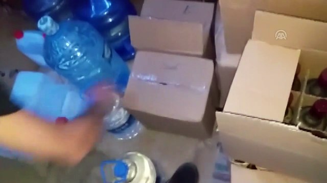 Sahte içki imalathanesine operasyon - İZMİR