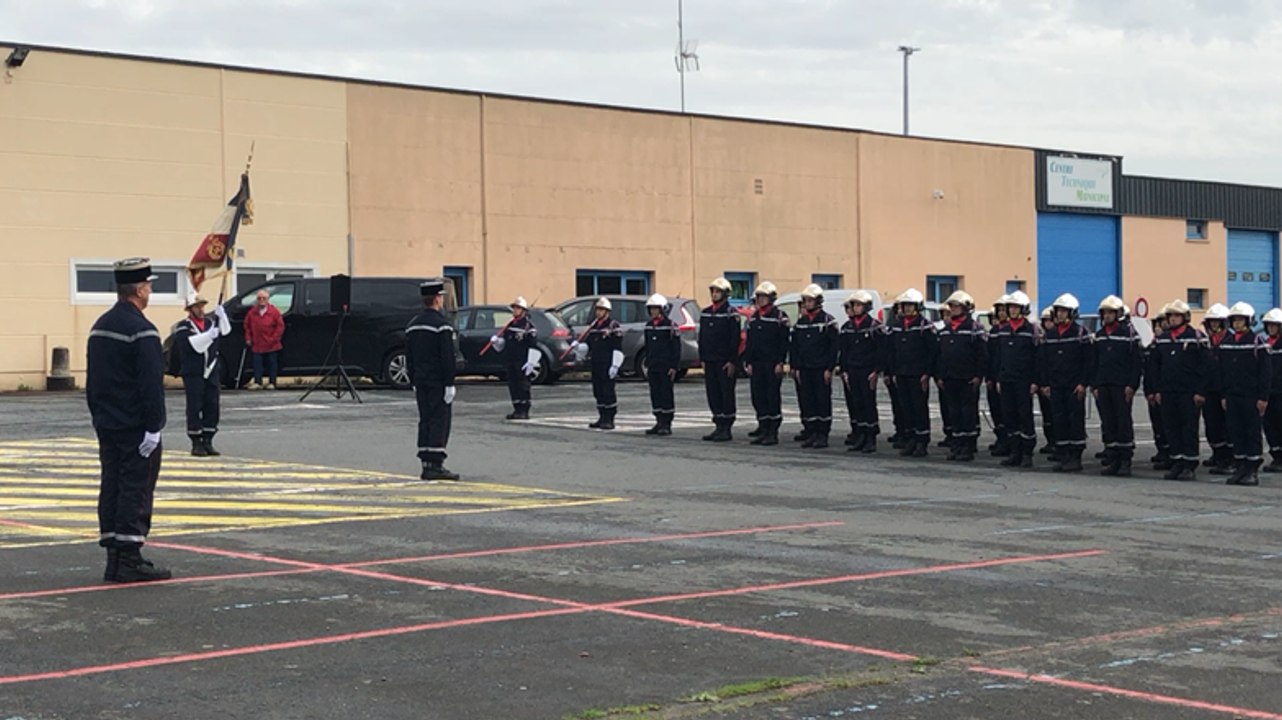 Prise de commandement du nouveau chef du CIS de Coutances