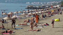 Marmaris sonbaharda yaz sezonunu yaşıyor