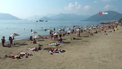 Marmaris sonbaharda yaz sezonunu yaşıyor