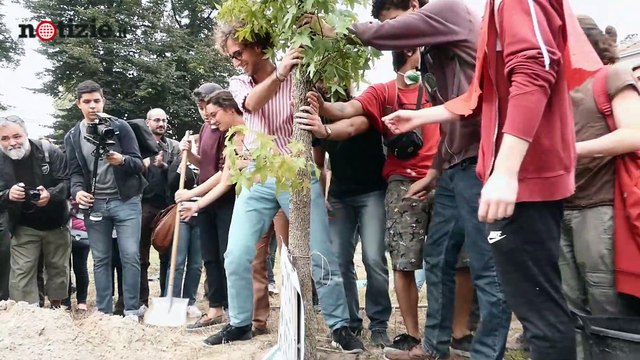 Manifestazione Fridays For Future a Milano: Salvini Vaff** non solo cori sul clima | Notizie.it