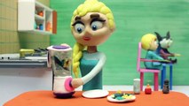 Princesa Elsa y Spiderbaby juegan en el Tobogán  Dibujos Animados con Play Doh Stop Motion