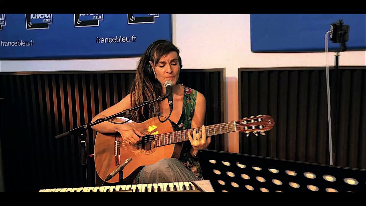 LA BANDE À BONNOT "UNE BONNE PAIRE DE CLAQUES"