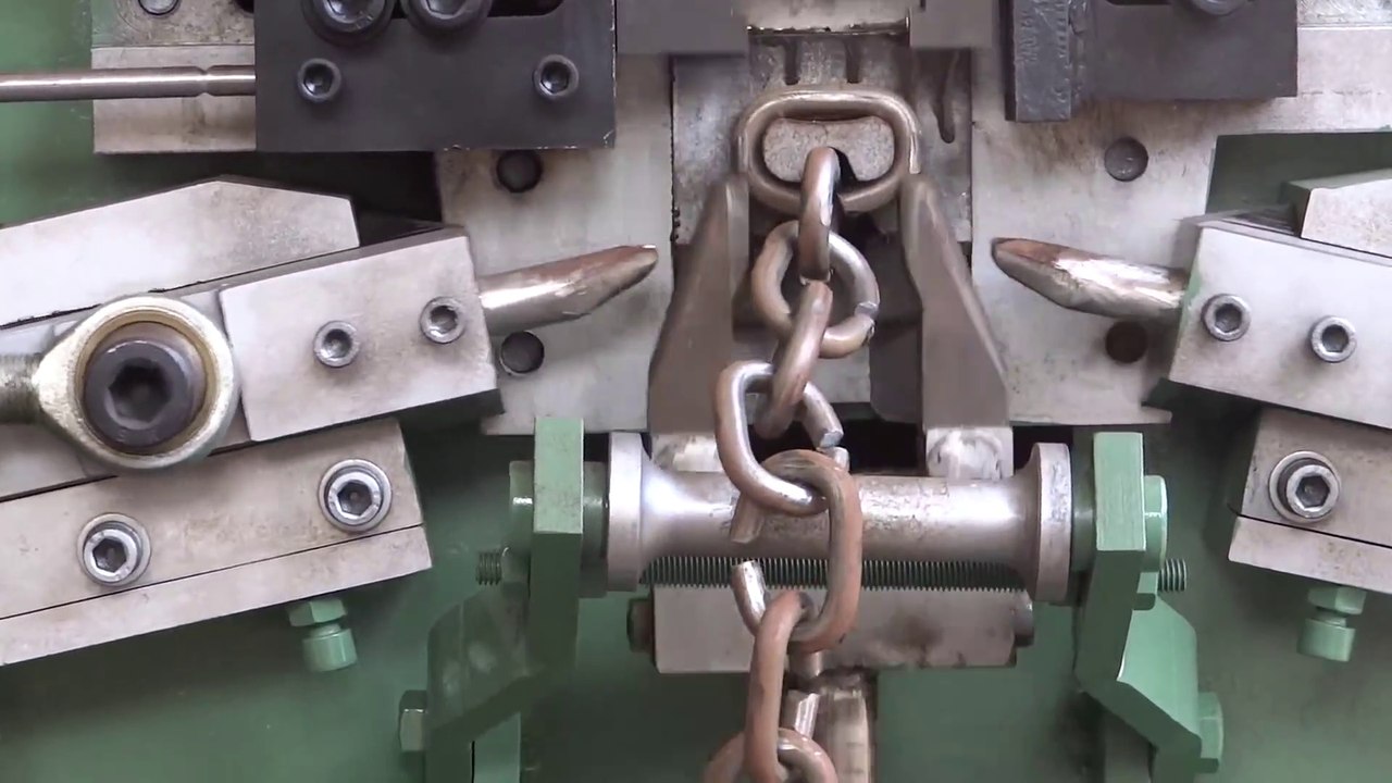 TECHNOLOGY 05: Chain Machine