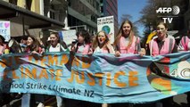 Mais de 40.000 se manifestam pelo clima na Nova Zelândia