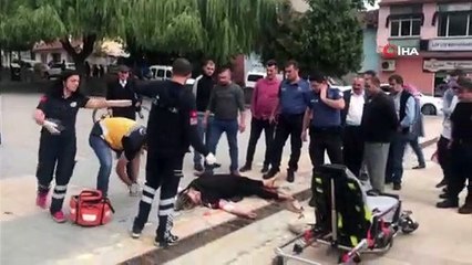 Bileğini keserek kendine zarar veren kadın hastaneye kaldırıldı