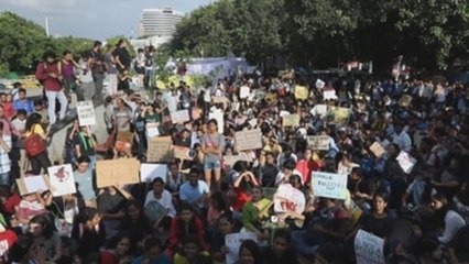 Jóvenes indios se unen al grito mundial contra el cambio climático
