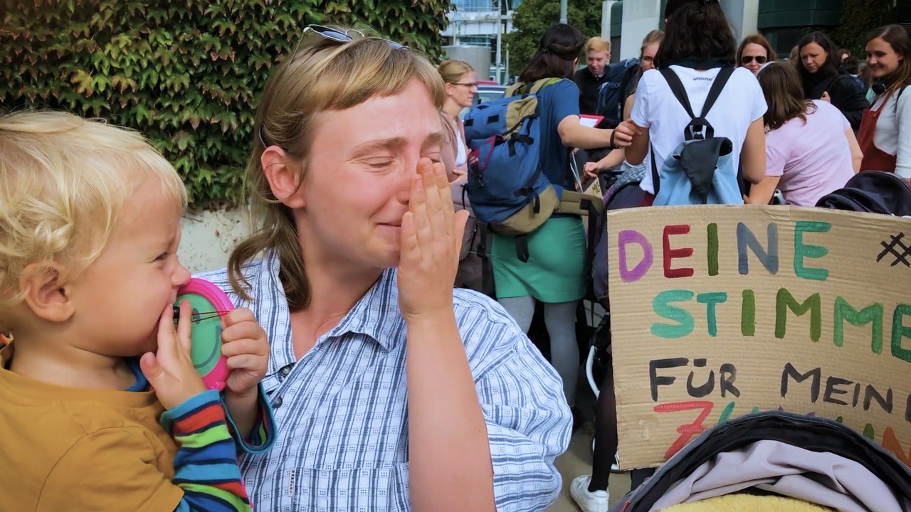 Earth Strike in Wien mit 30.000 Teilnehmenden