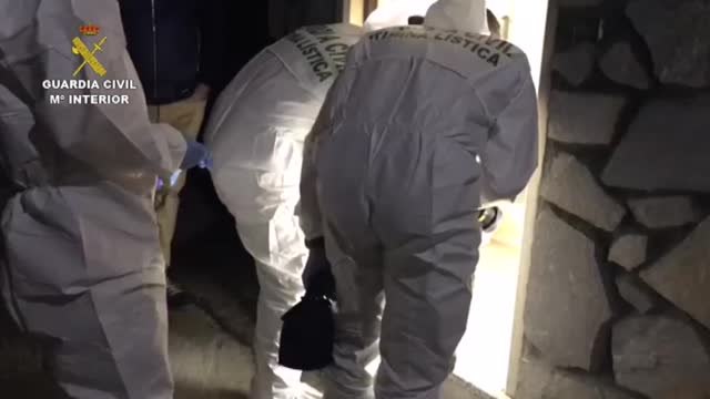 Segundo día de búsqueda de pruebas en la vivienda del sospechoso del crimen de Dana