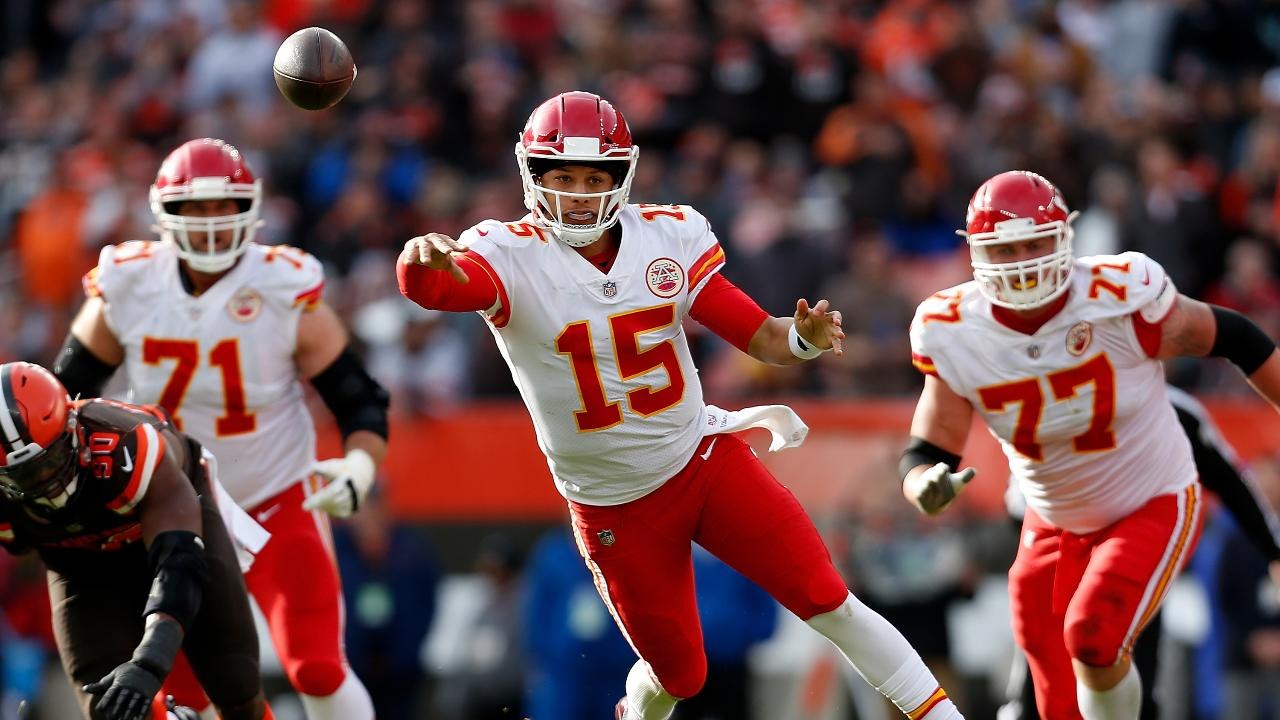 Patrick Mahomes Levels Up to 99 Rating in Madde...