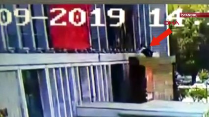 Ekrem İmamoğlu'nun odasına girmek isterken yakalandı