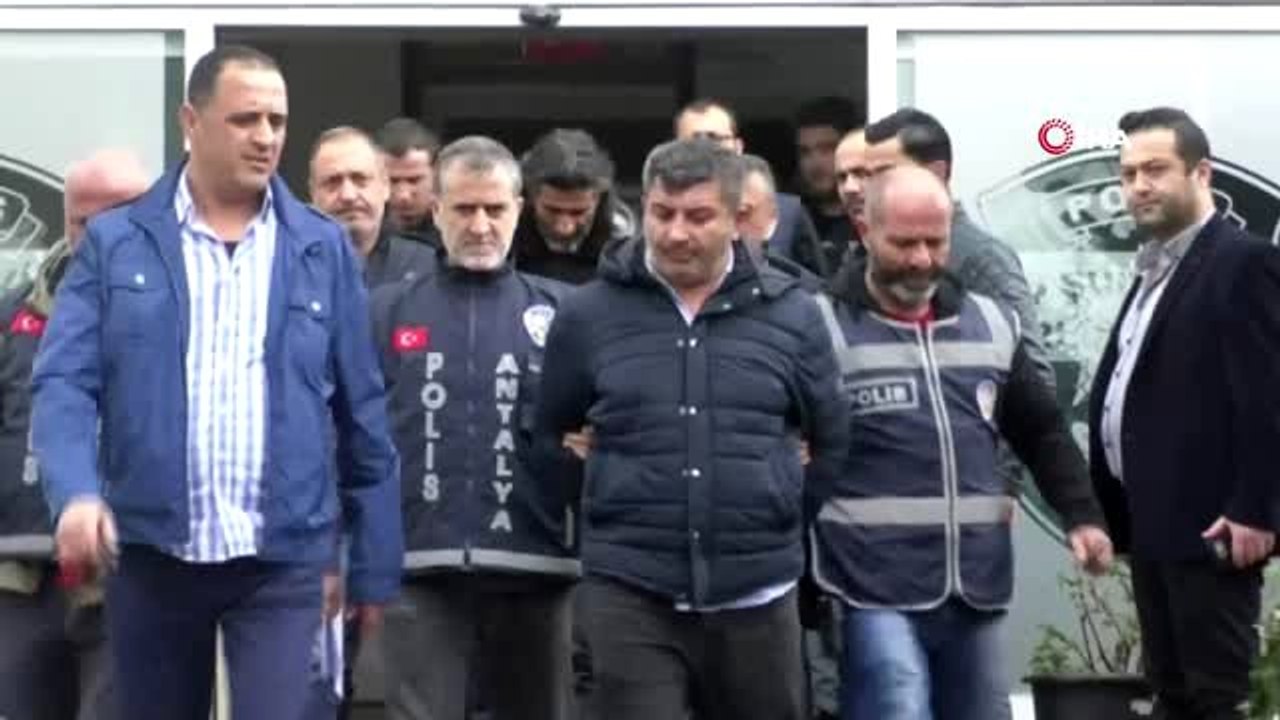 8 parçaya bölünen emlakçının katil zanlısından kan donduran ifade: "Murat bana cesedi yok etmemiz...