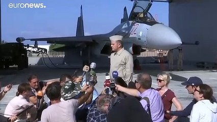 شاهد: صور من داخل القاعدة الجوية العسكرية الروسية في حميميم بسوريا