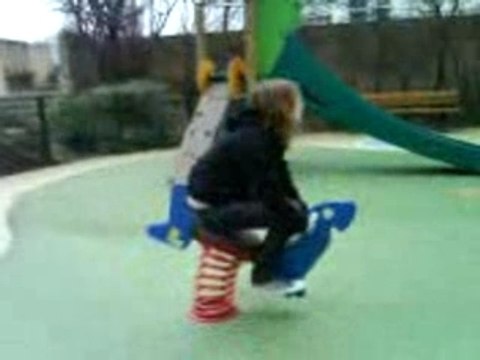 NesQuik & Justine au jardin d'enfant ! By NesQuik <3