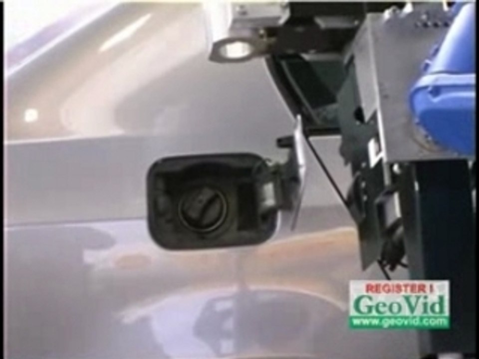 Un robot-pompiste fait le plein à votre place