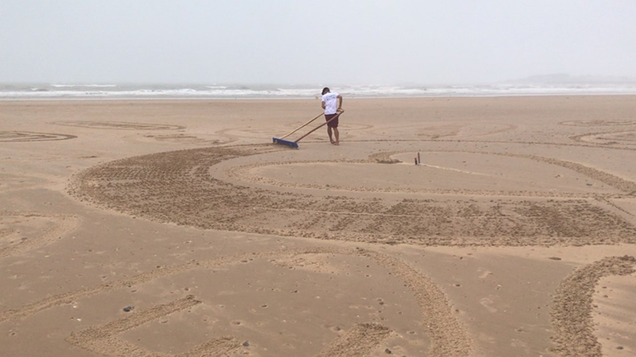 Saint-Gilles-Croix-de-Vie. 200 personnes sont venues soutenir la maître nageuse blessée en juillet