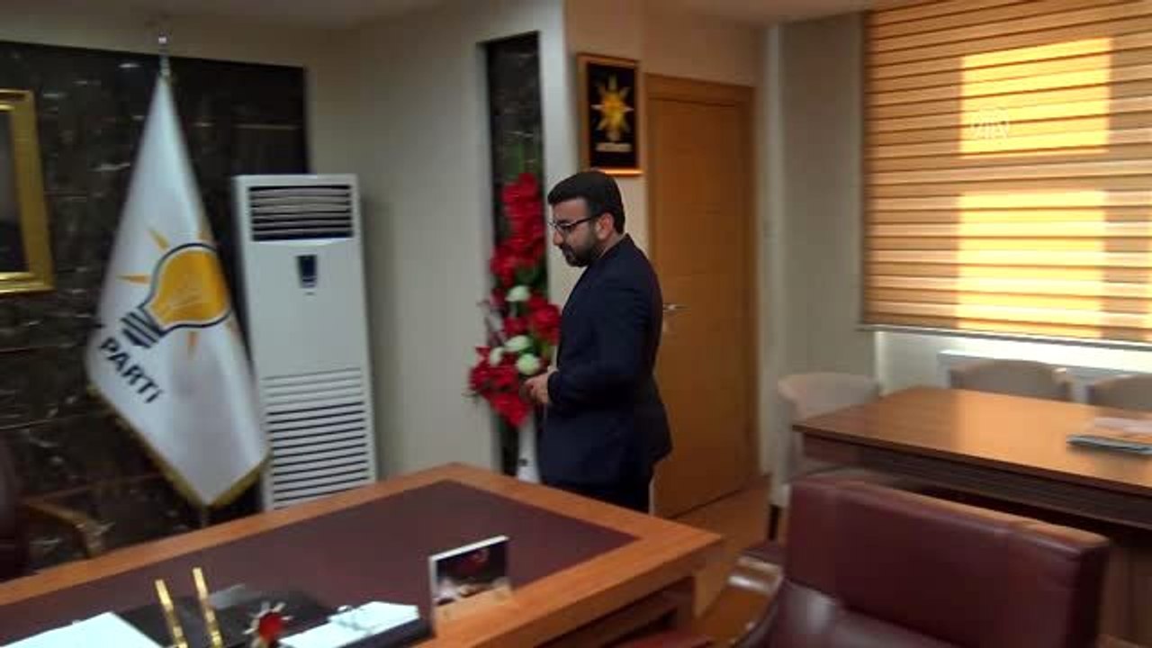 Kürtçe şarkı söyleyen kişiye polisin müdahale ettiği iddiası