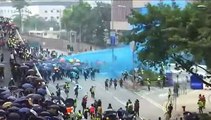 Gases lacrimógenos y cócteles molotov en una nueva jornada de protestas en Hong Kong
