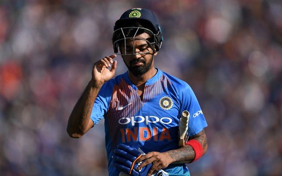 KL Rahul Scores A Solid Century In Vijay Hazare Trophy | Oneindia Malayalam