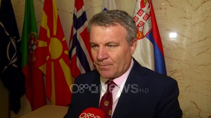 Ora News - Të punosh vetëm për bukën e gojës, flasin ekspertët