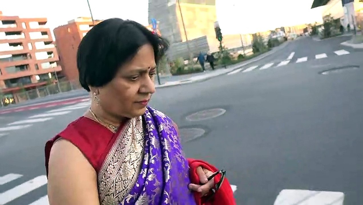 BDMV-100 Aruna & Hari Sharma  walking at Operagata Oslo Norway Sep 21, 2019