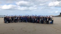 Dinard. Des opposants au Brexit prennent la pose