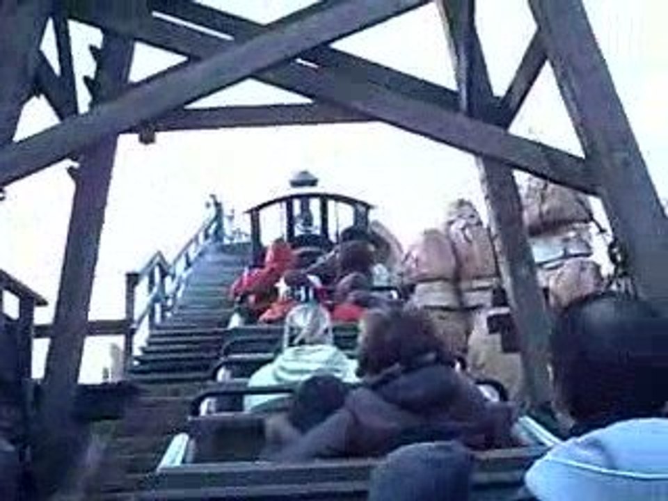 Le train de la mine à Disneyland resort Paris