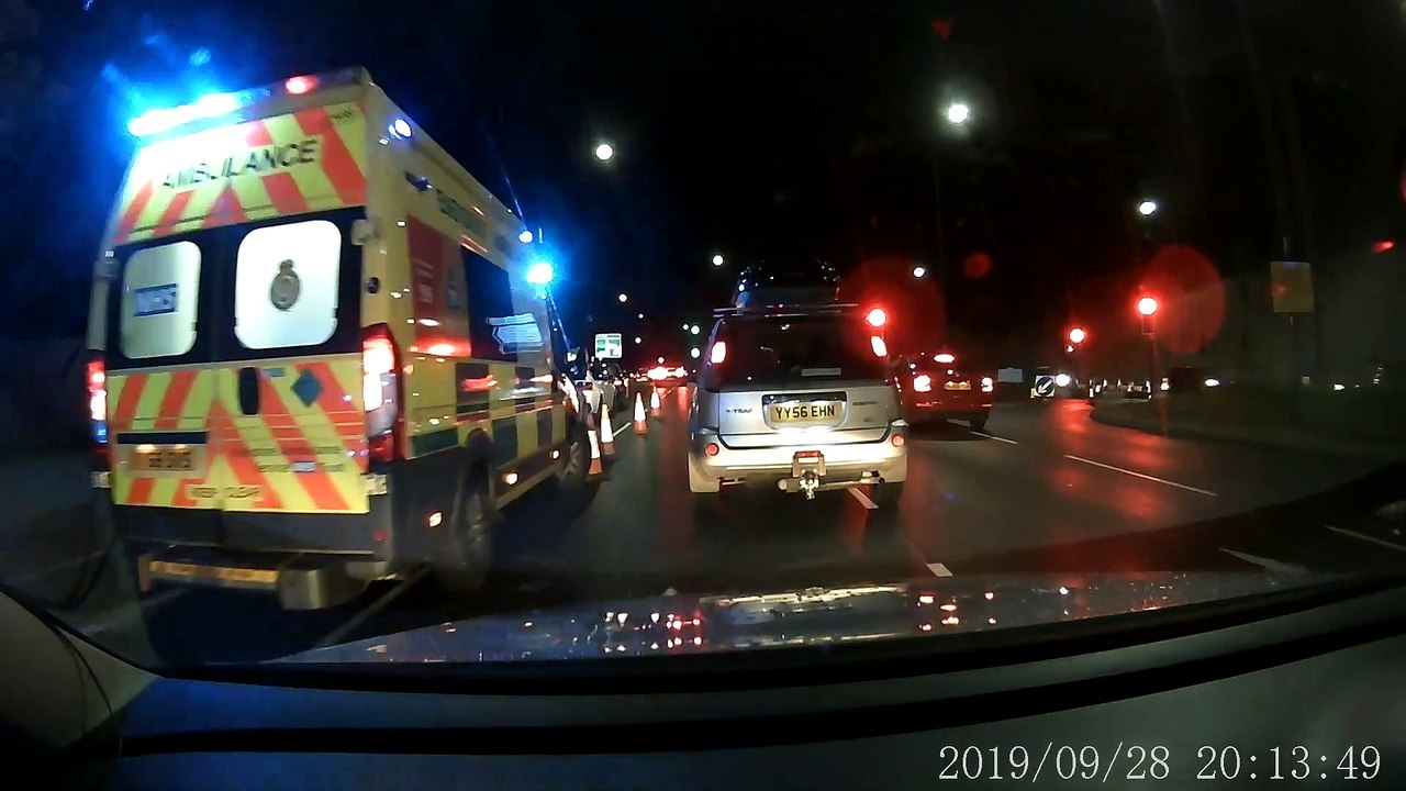 Crash on Derek Dooley Way