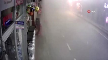 Çamlıhemşin'de yağış ve fırtınanın şiddeti kameraya yansıdı