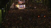'조국 수호' 촛불집회에 150만...검찰 