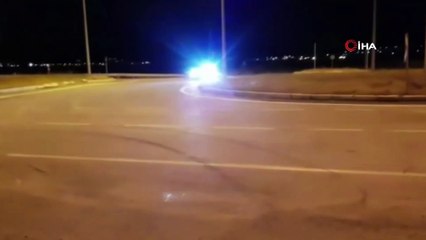 - Kavşakta “drift” yapan sürücü kamerada
